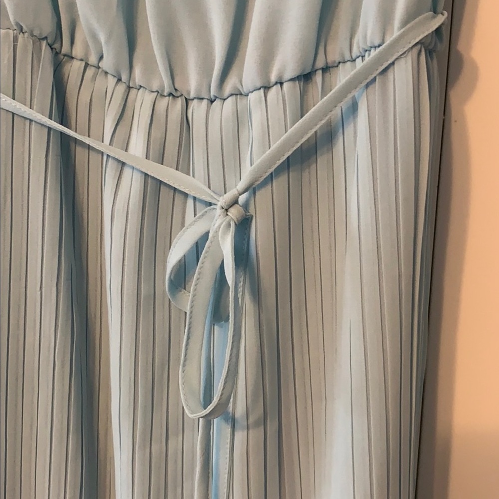 Dress - Picture 2 of 6